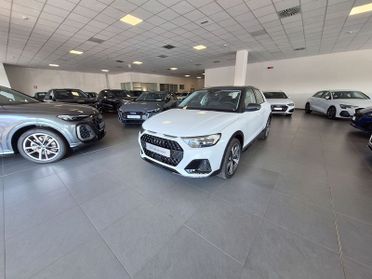 Audi A1 A1 allstreet 30 TFSI S tronic Identity Contrast