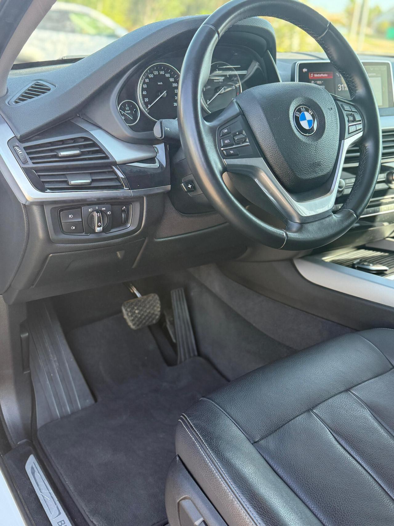 Bmw X5 sDrive 25d Business 231cv