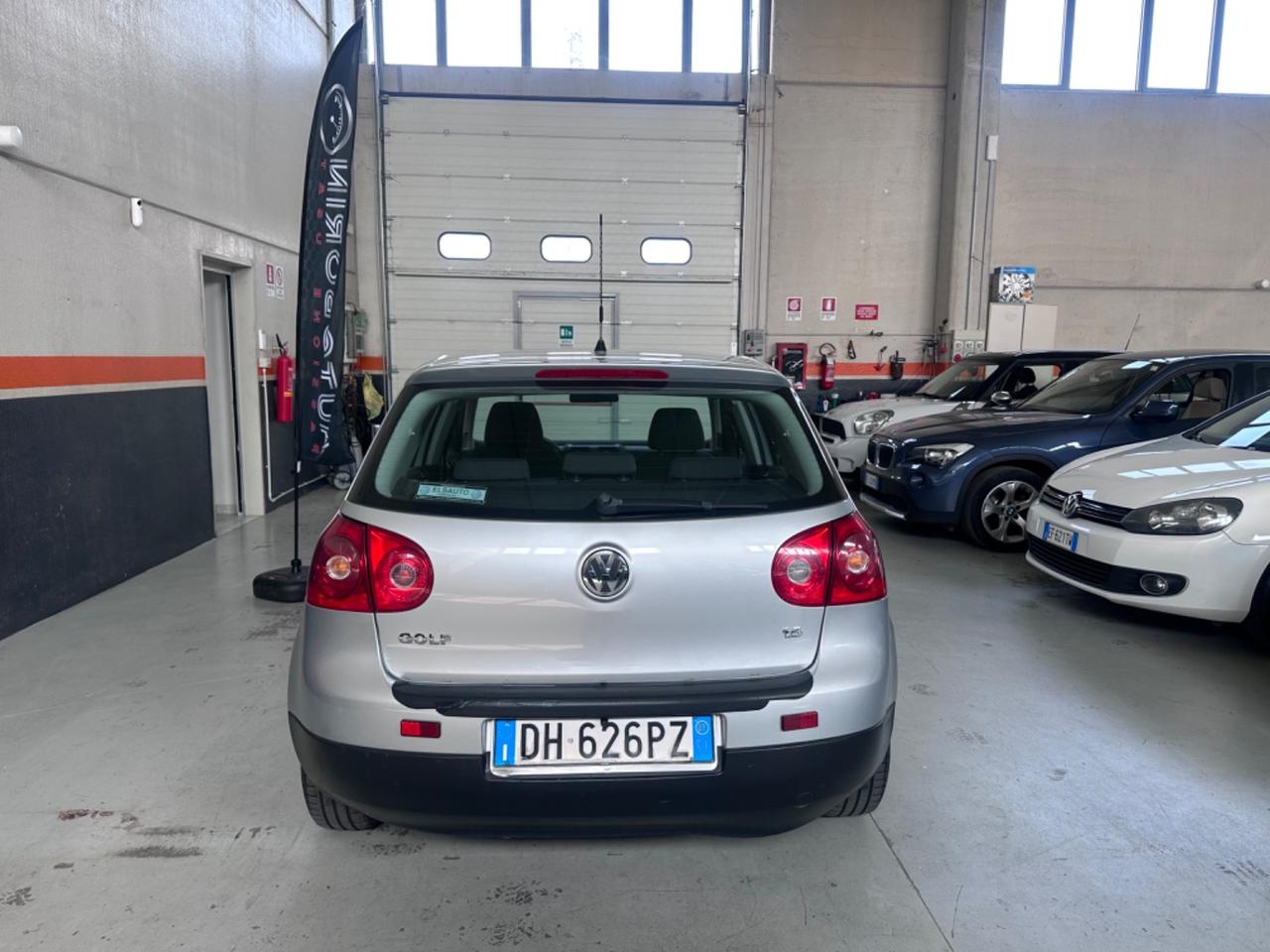 Volkswagen Golf 1.6 5p. Comfortline
