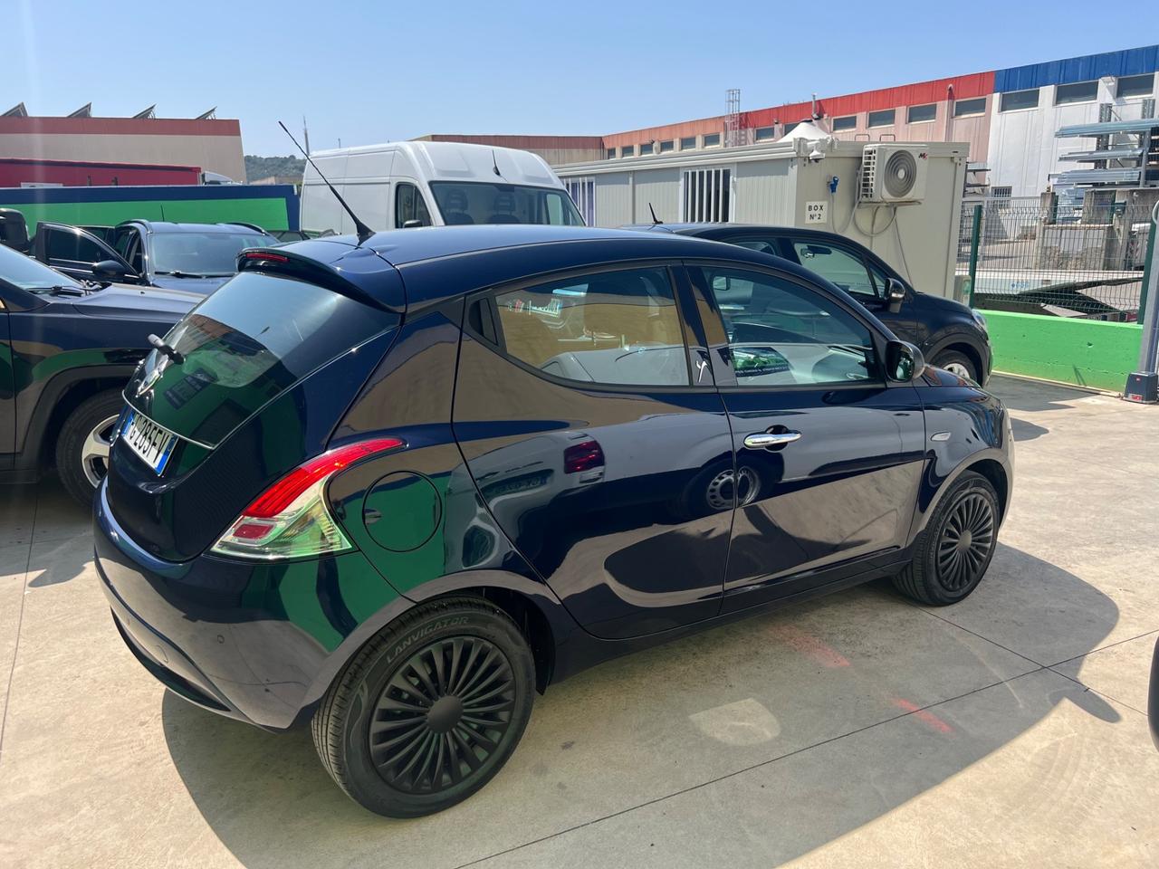 Lancia Ypsilon 1.2 69 CV 5 porte S&S Gold