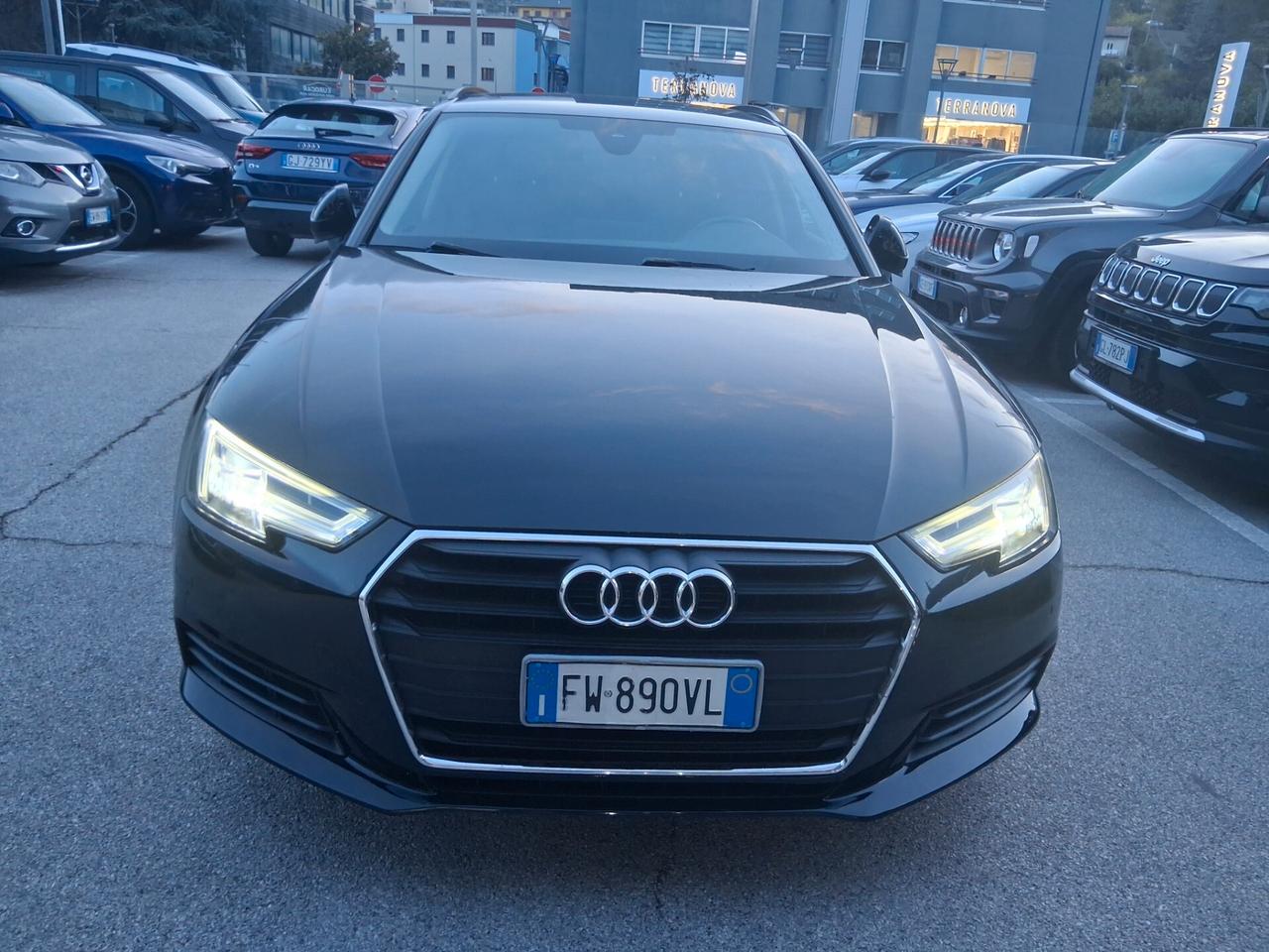 Audi A4 Avant 35 TDI S tronic Sport
