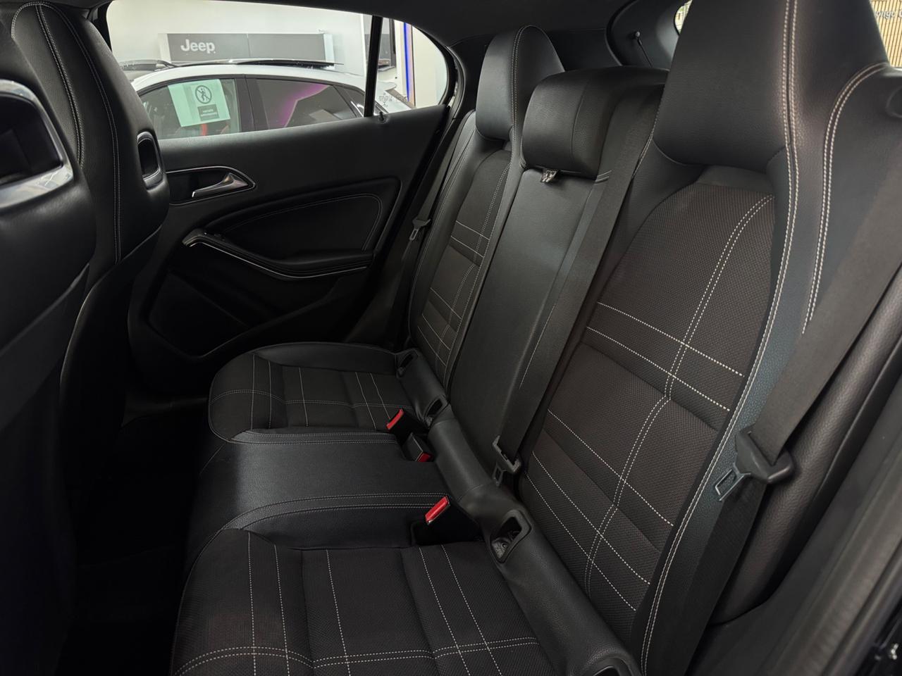 Mercedes-benz GLA 200 CDI Automatic 4Matic Premium