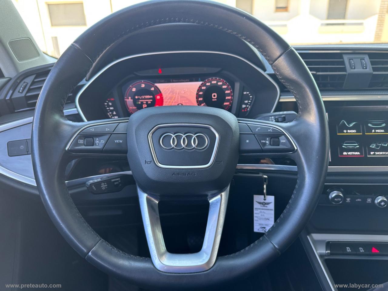 AUDI Q3 35 TDI S tronic Business