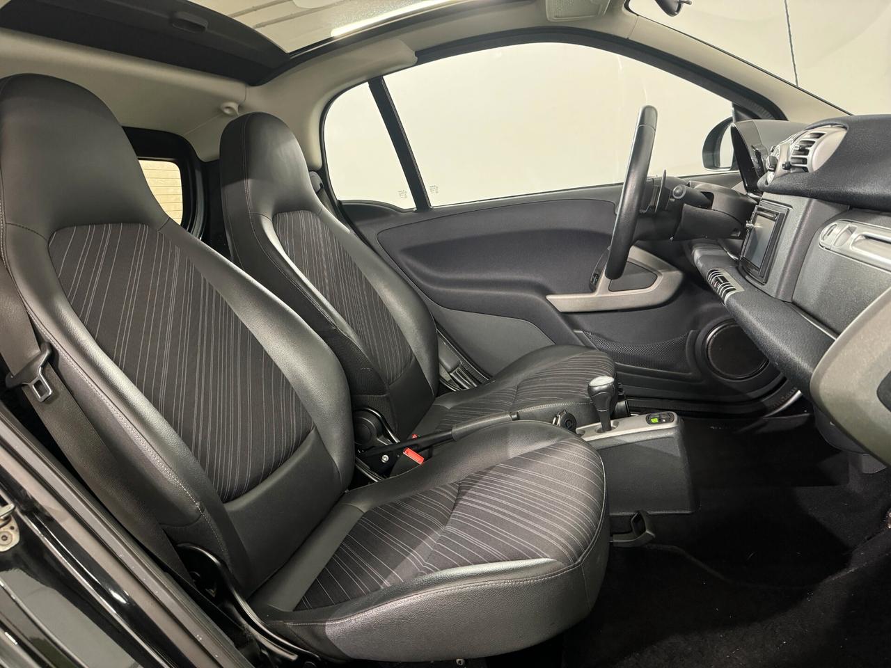 Fortwo 1.0 mhd 451 E5 SERVOSTERZO FULL OPTIONAL