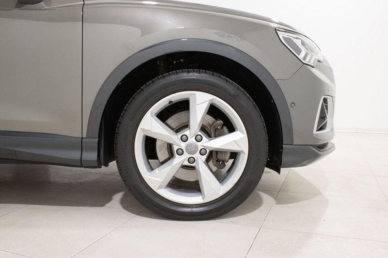 Audi Q3 Q3 40 TDI quattro S tronic Business Advanced