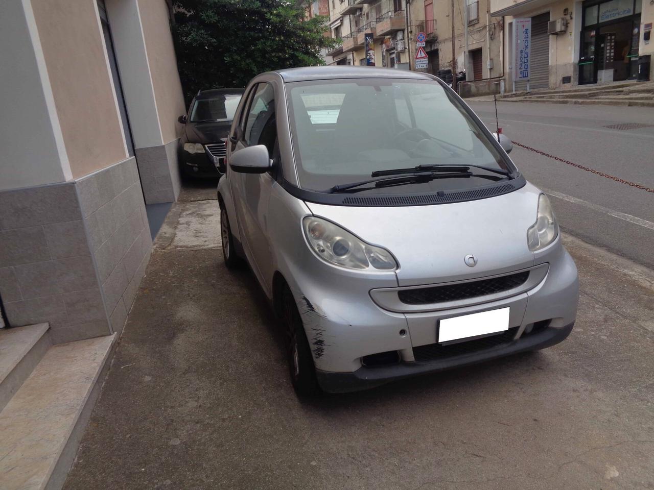 Smart ForTwo 1000 62 kW coupé passion (Finanziabile)