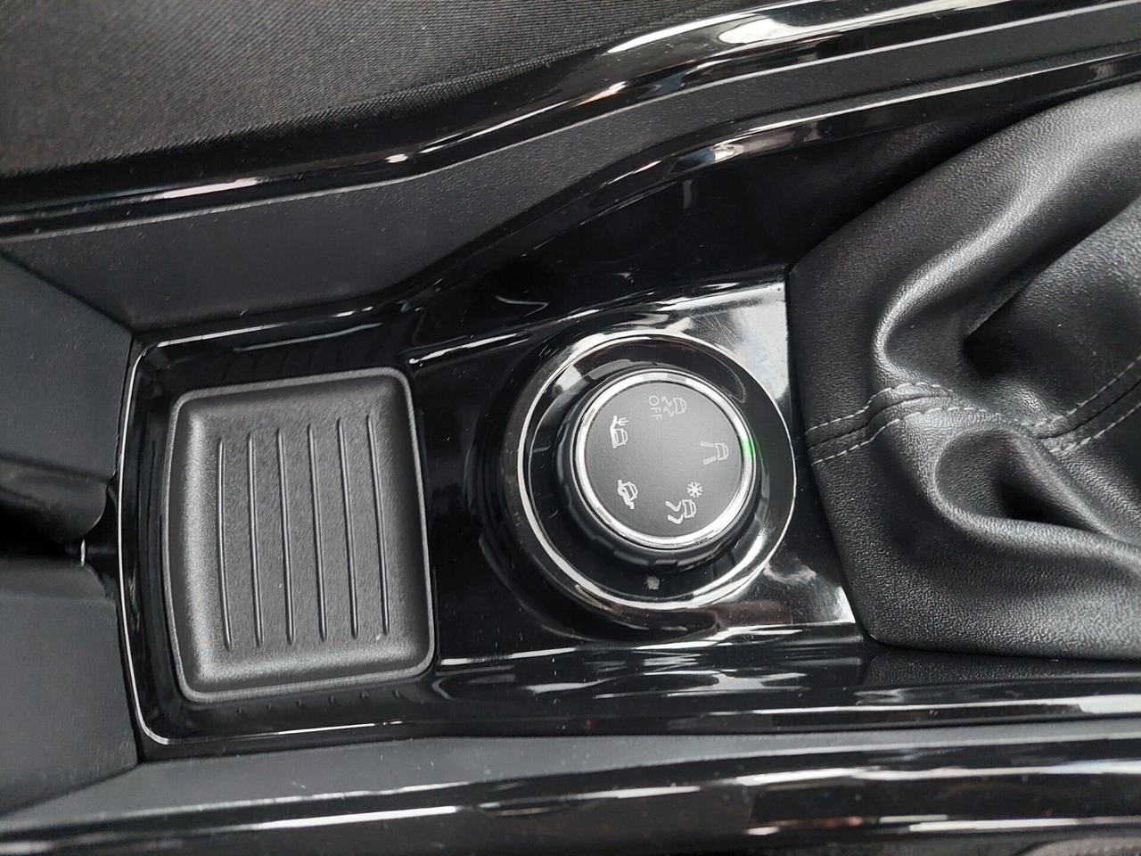 Peugeot 2008 BlueHDi 100cv Allure