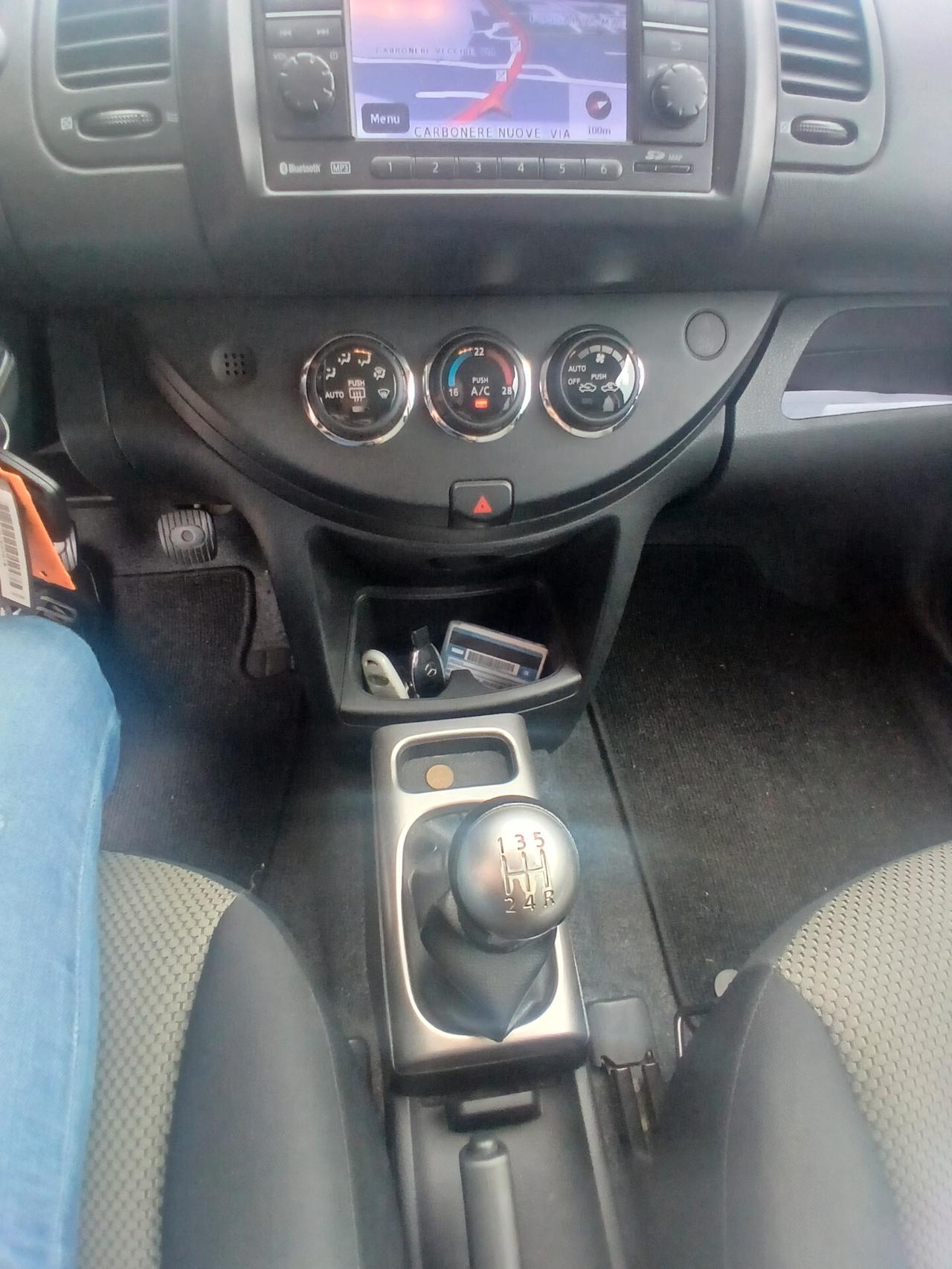 Nissan Note 1.4 16V Silver Edition