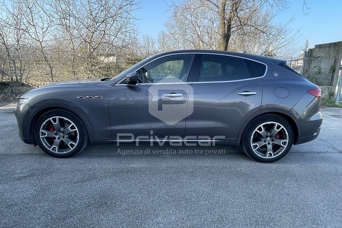 MASERATI Levante V6 Diesel 275 CV AWD Granlusso