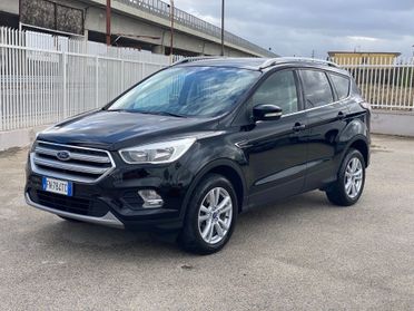Ford Kuga 2018 1.5 TDCI 120 CV Titanium PERFETTA
