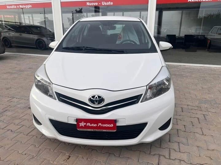 Toyota Yaris 1.4 D-4D 5 porte Lounge