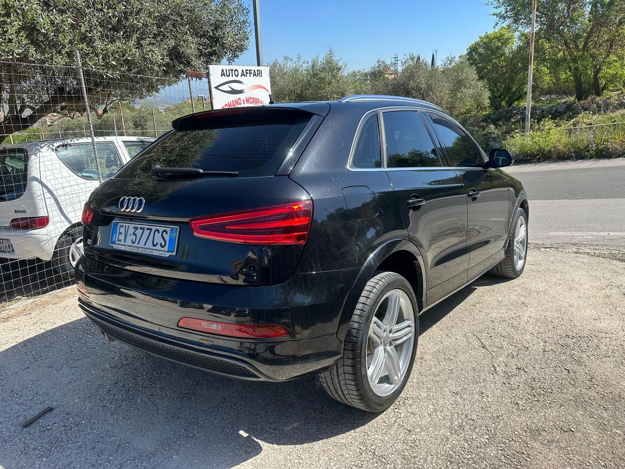 Audi Q3 2.0 TDI S Line 140 cavalli
