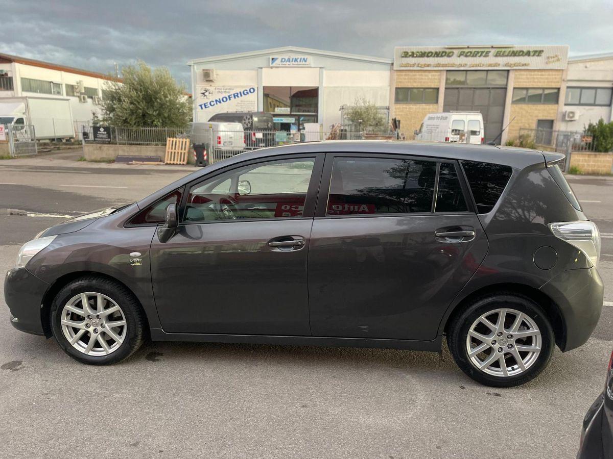 TOYOTA - Verso - 2.2 D-Cat 150CV aut. Sol