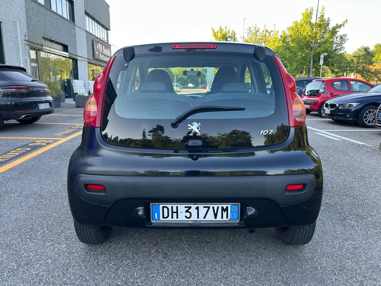Peugeot 107 1.0 68CV 5p. Plaisir*Neo patentati *