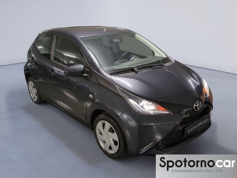 Toyota Aygo Aygo 1.0 VVT-i 69 CV 5 porte x-play TSS