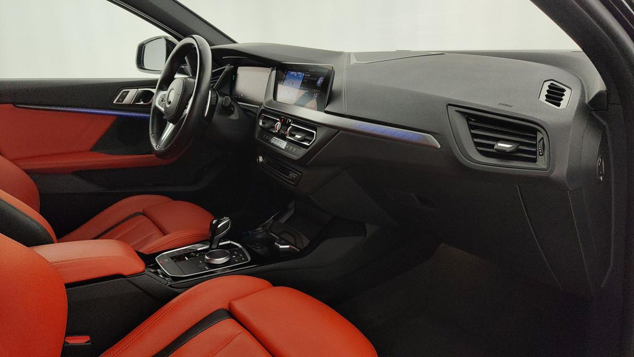 BMW Serie 1 F40 - M 135i xdrive auto