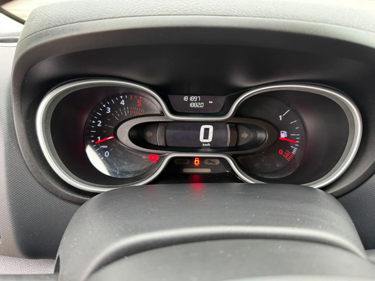 Renault Trafic T27 2.0 dCi 145CV PC-TN Intens Energy