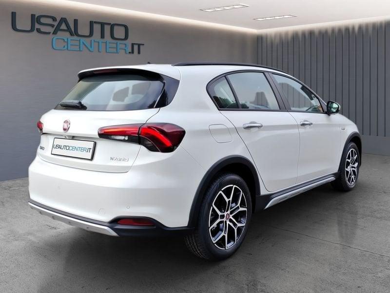FIAT Tipo Tipo 1.5 Hybrid DCT 5 porte Cross