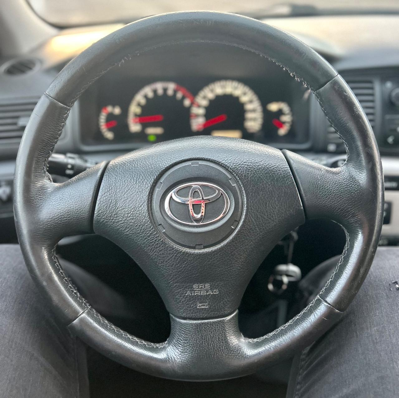 Toyota Corolla 1.6 Benzina 5 porte Neopatentati