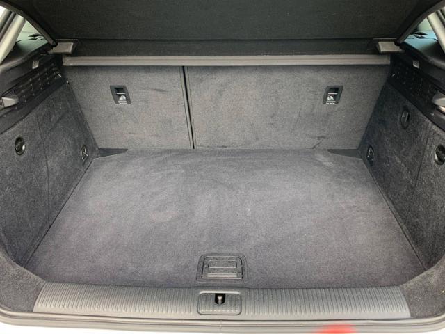 AUDI A3 SPB 30 g-tron S tronic Sport
