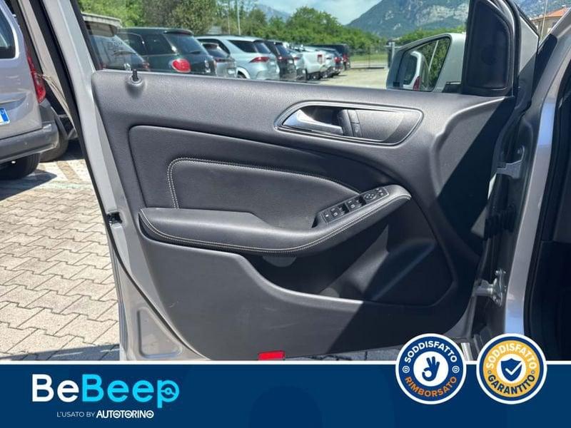 Mercedes-Benz Classe B B 220 D SPORT TECH AUTO