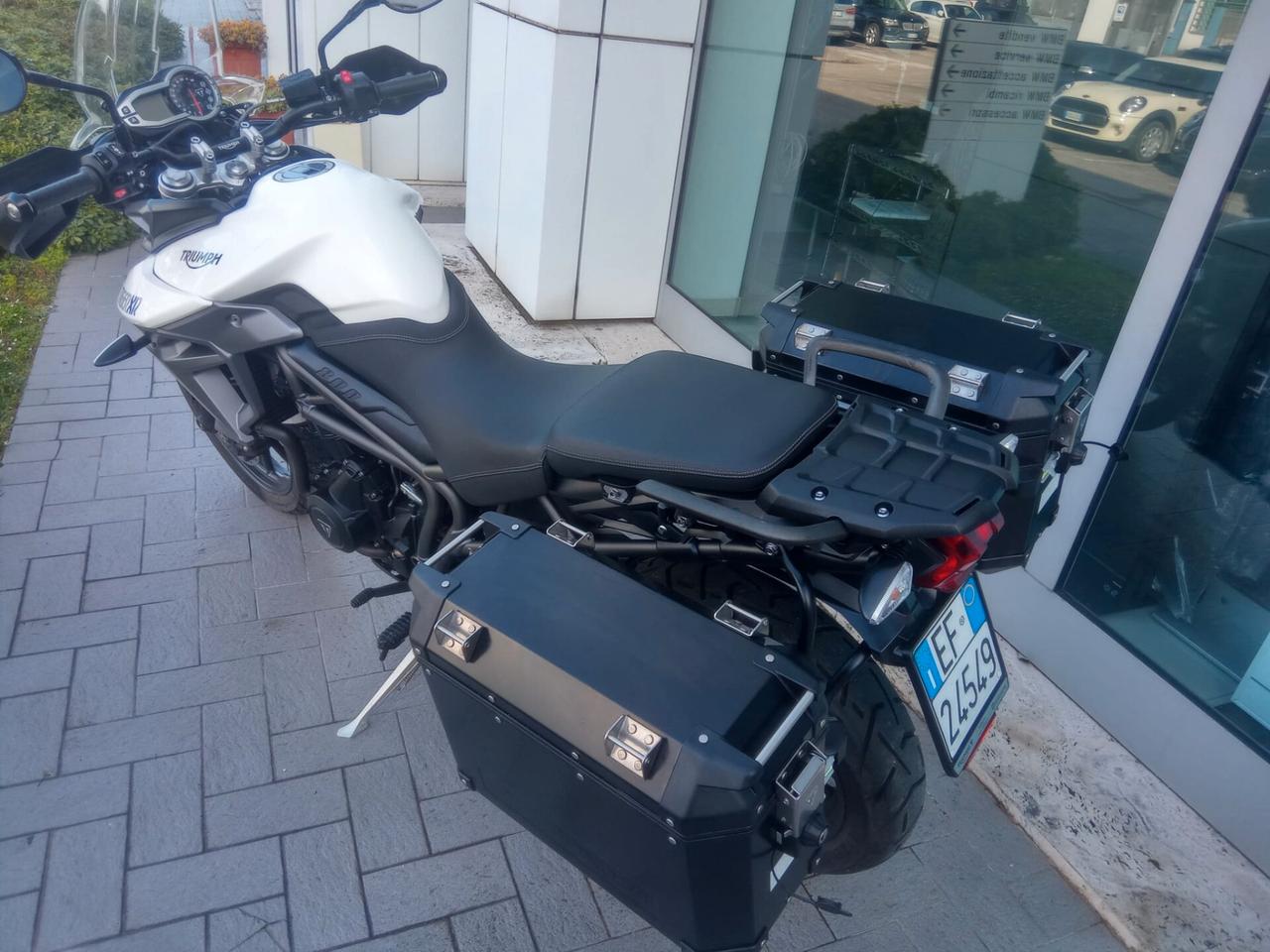 Triumph Tiger 800 XR