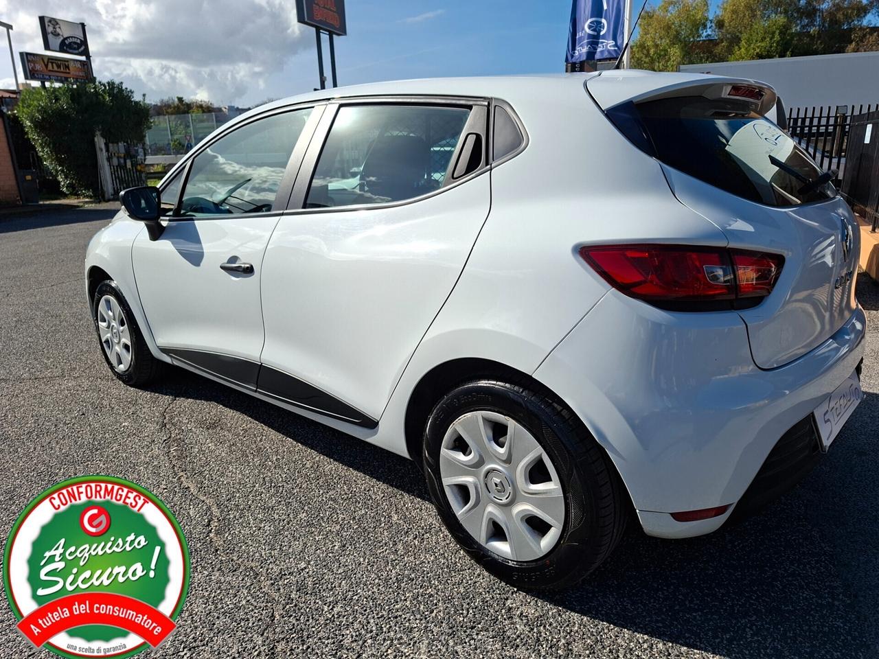 Renault Clio 1.5 dci *AUTOCARRO 2 POSTI*UNIPRO*TAGLIANDI