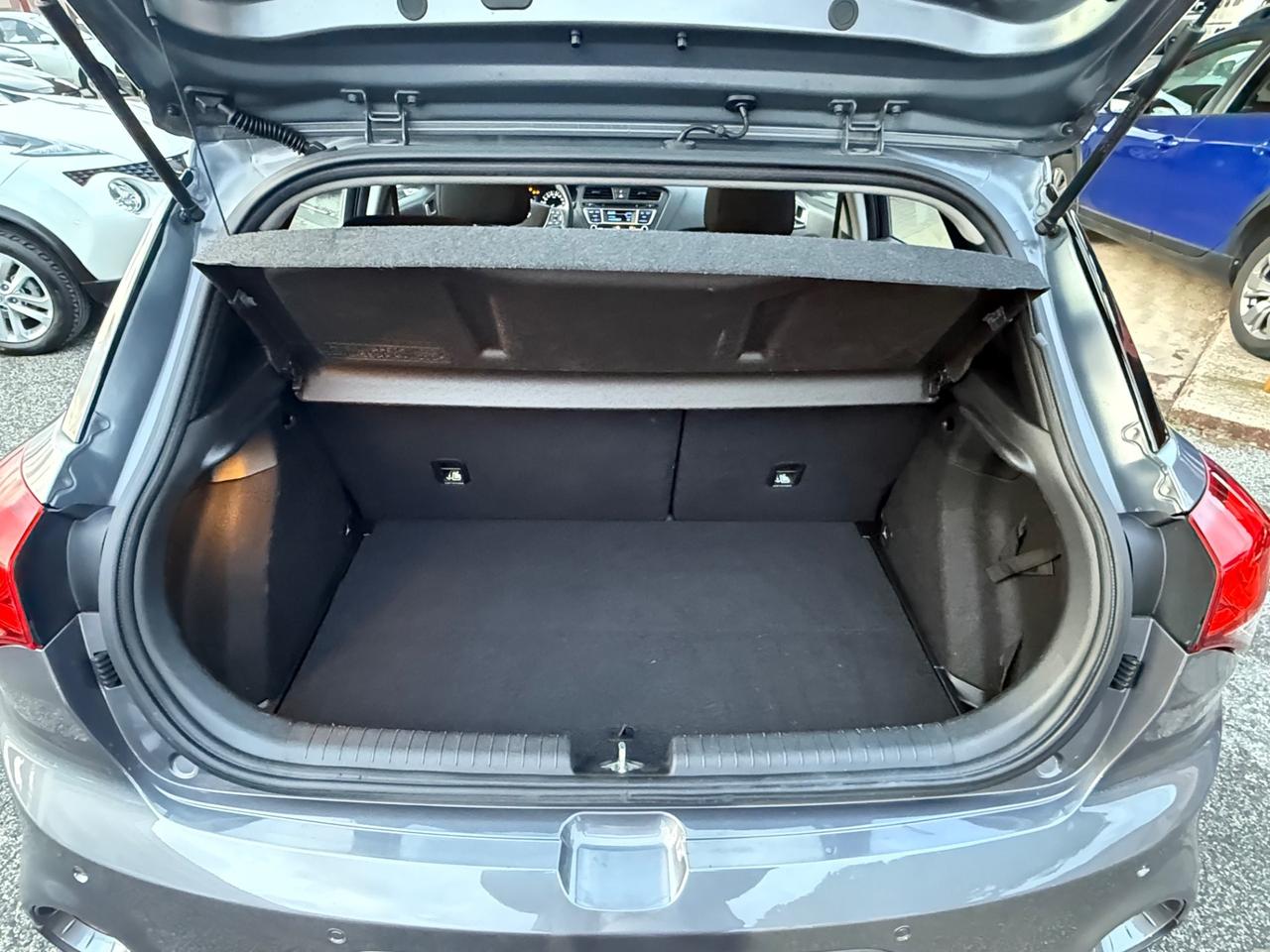 Hyundai i20 1.4 CRDi 5p. Active X-Possible-E6