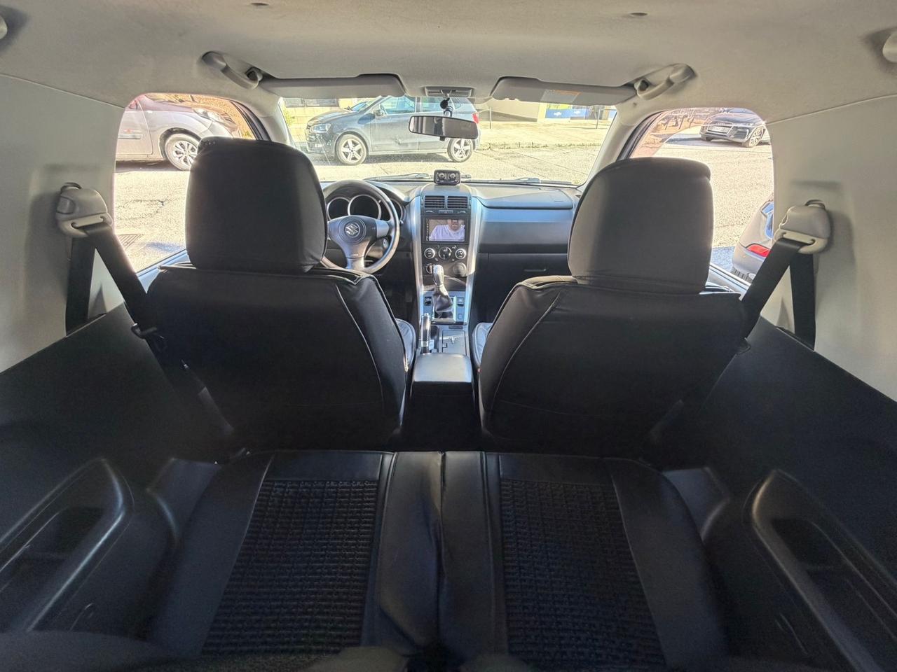 Suzuki Grand Vitara 1.9 DDiS 3p. Special Edition