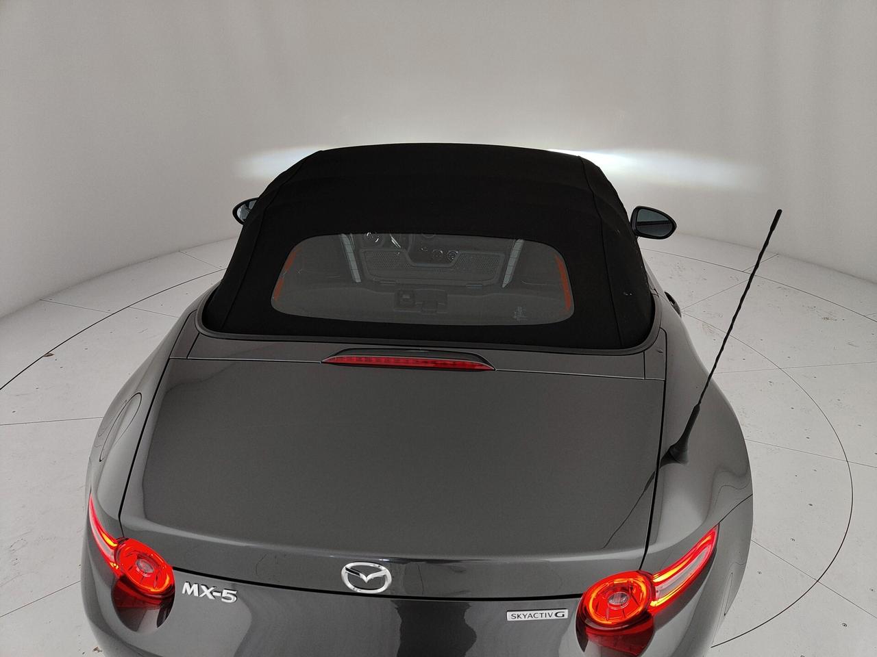 Mazda MX-5 1.5L Skyactiv-G Homura