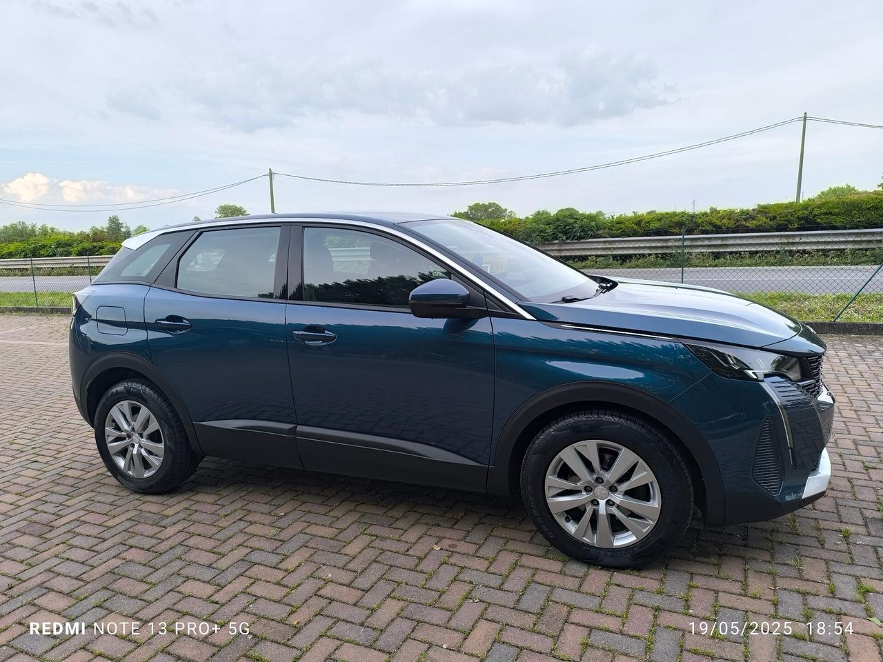 Peugeot 3008 BlueHDi 130 S&S EAT8 Active Business