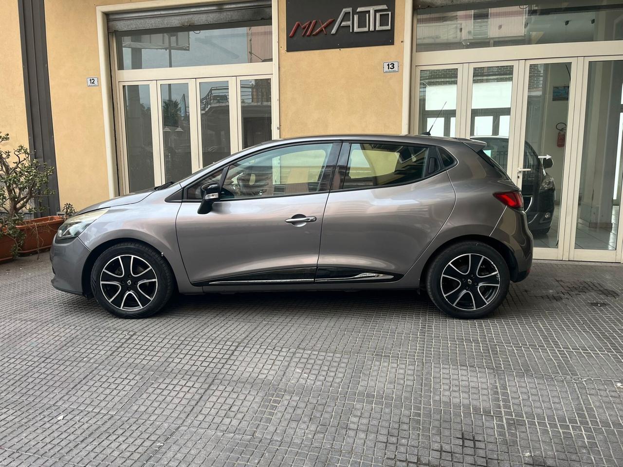 Renault Clio 1.5 dCi 8V 75CV Wave