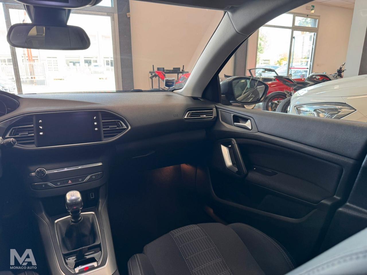 Peugeot 308 BlueHDi 130cv S&S Allure 2018