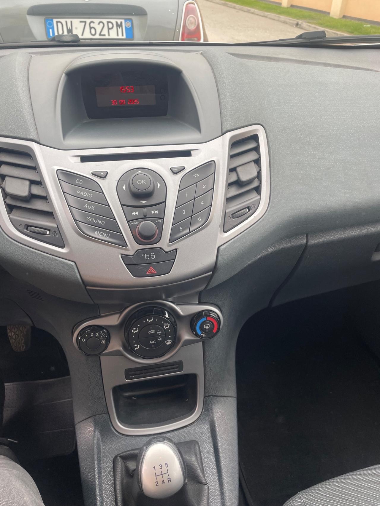 Ford Fiesta 1.2 benzina 5p. Titanium euro(5)