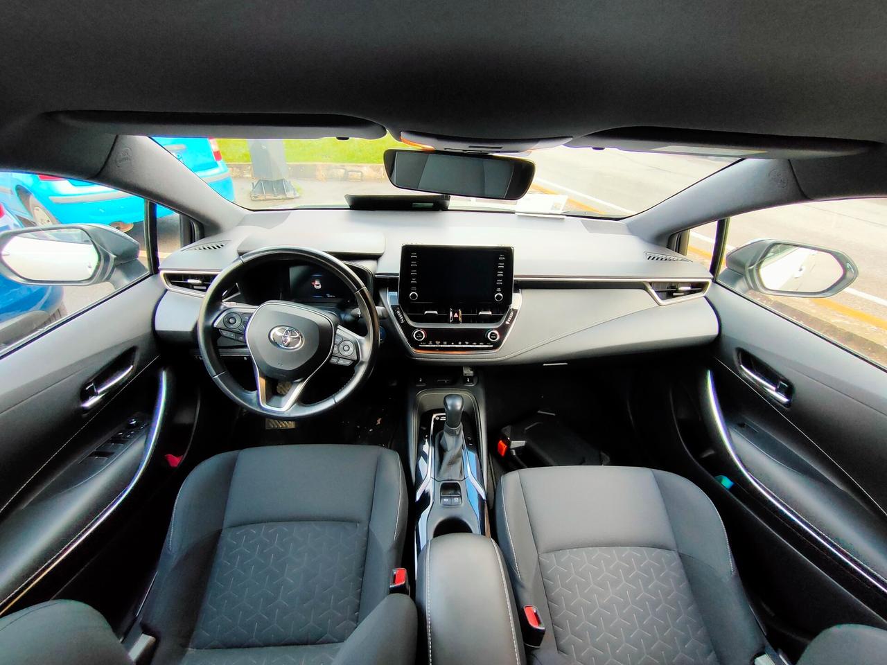 Toyota Corolla 1.8 Hybrid Style