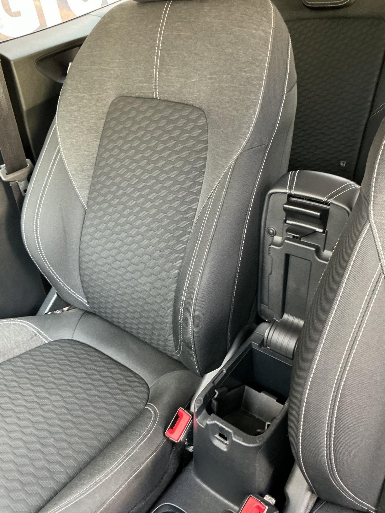 Ford Puma 1.0 EcoBoost Hybrid 125 CV S&S aut. Titanium