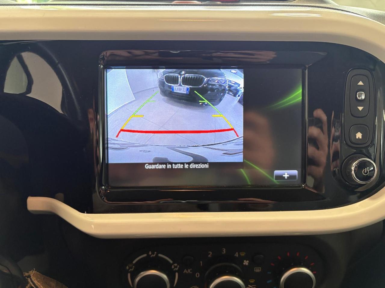 Renault Twingo SCe EDC Lovely