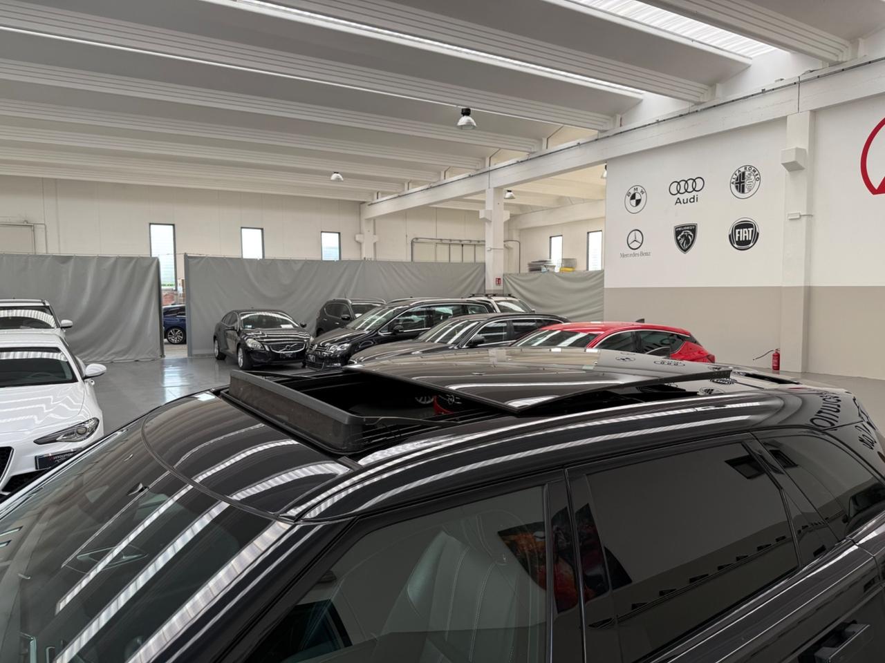 Land Rover Range Rover Velar 2.0D I4 204 CV R-Dynamic HSE