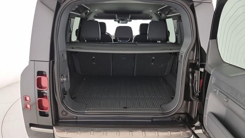 Land Rover Defender 110 3.0D I6 250 CV AWD Auto X-Dynamic SE