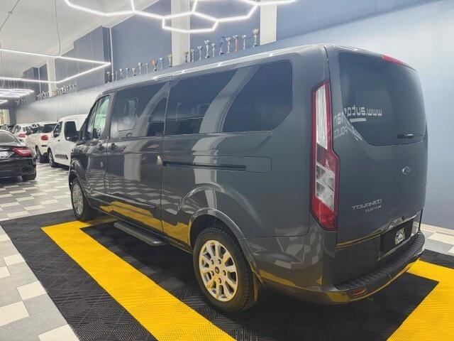 Ford Tourneo Custom 9 posti VIP EDITION 320 2.0 EcoBlue 130CV MHEV PL Tr.