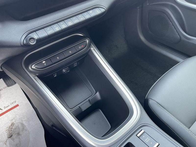 Jeep Avenger 1.2 turbo e-hybrid mhev Upland 4xe 145cv edct6 - KM0