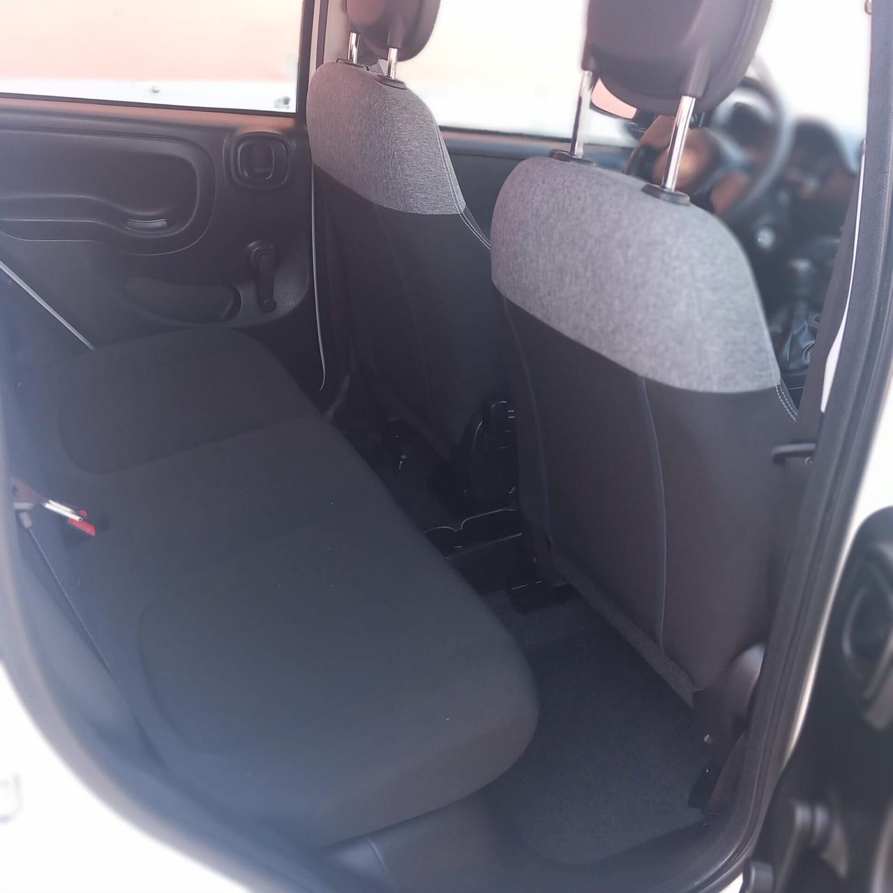 FIAT PANDA FIREFLY HYBRID 1.0 DEL 2022 IDEALE PER NEOPATENTATI