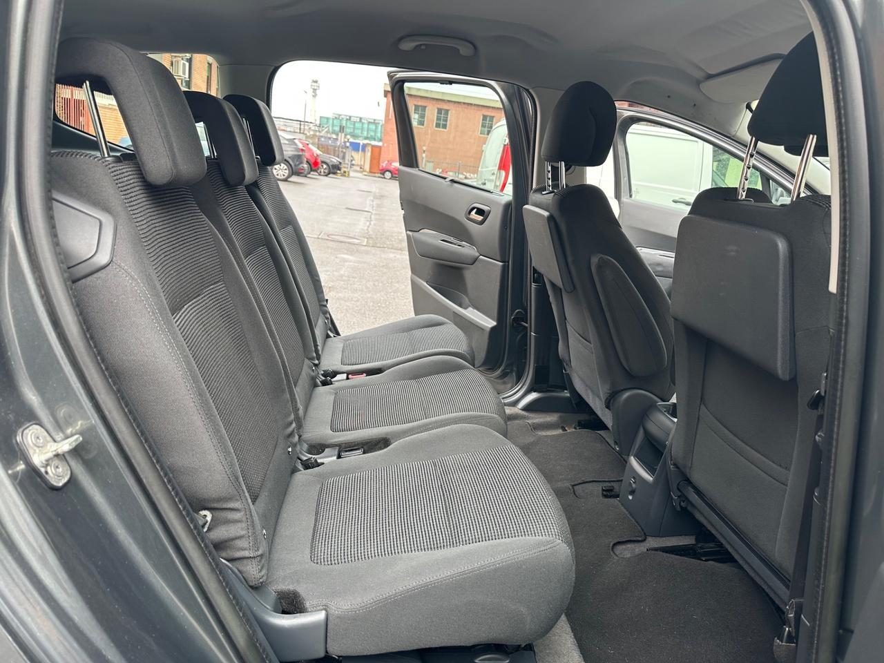 Peugeot 5008 1.6 HDi 115CV 7 posti euro 5