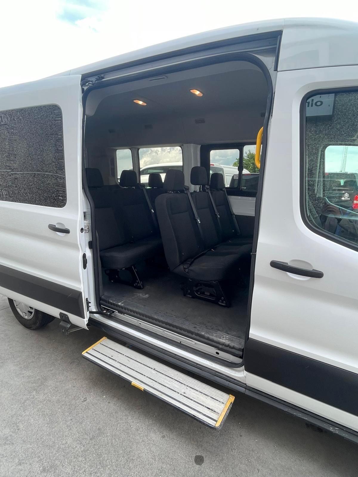 Ford Transit 2.0TDCi EcoBlue 130CV PL-TM 9 posti