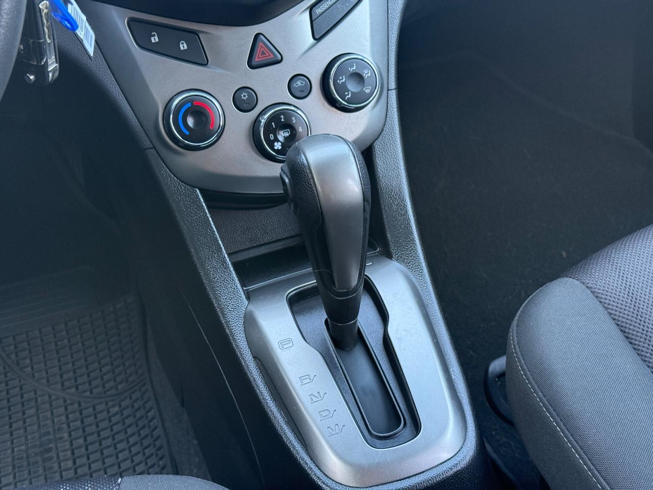 Chevrolet Aveo 1.4 100CV aut. 5 porte LTZ