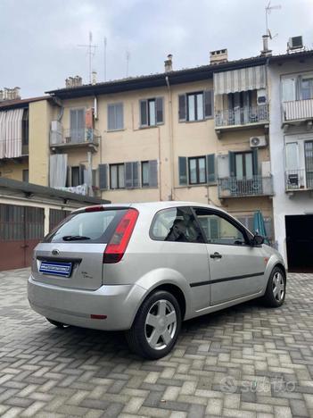 FORD Fiesta 1.2 /euro4 benz/Ok neo Patentati