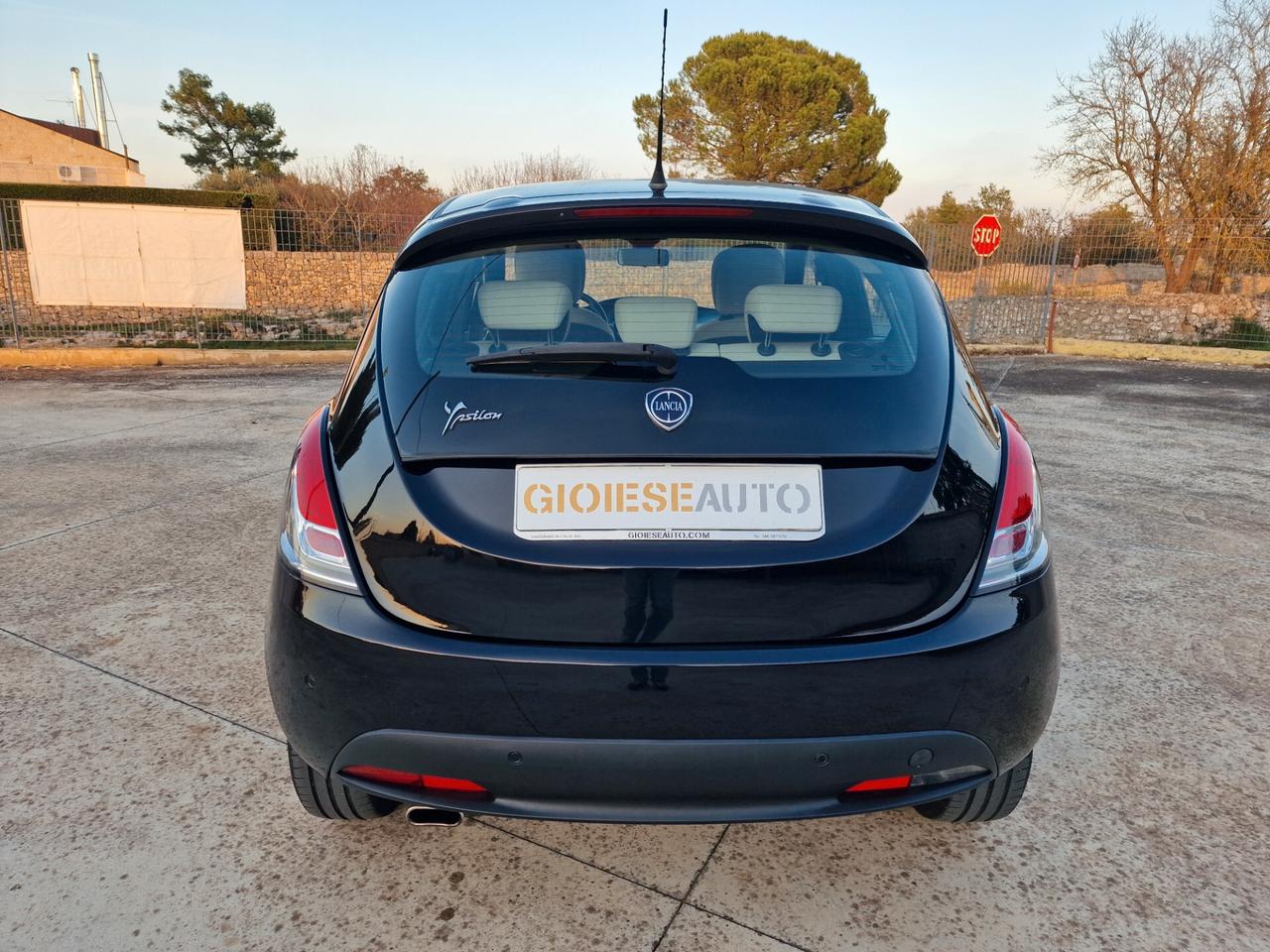 Lancia Ypsilon 1.2 69 CV 5 porte Platinum