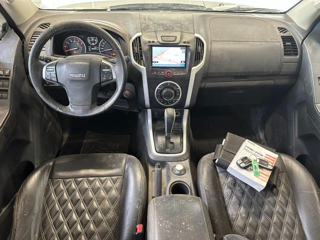 ISUZU D-Max 1.9 CREW CAB SOLAR PLUS A/T 4WD