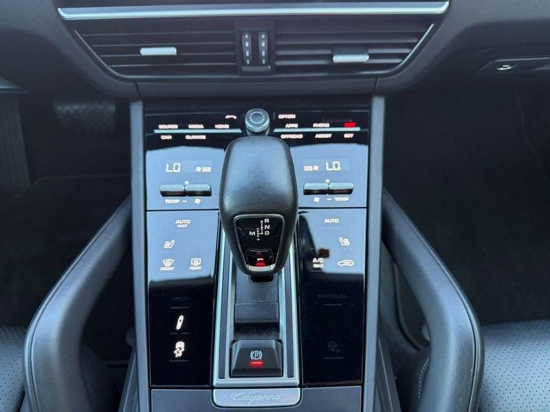 Porsche Cayenne 3.0 V6 Platinum Edition