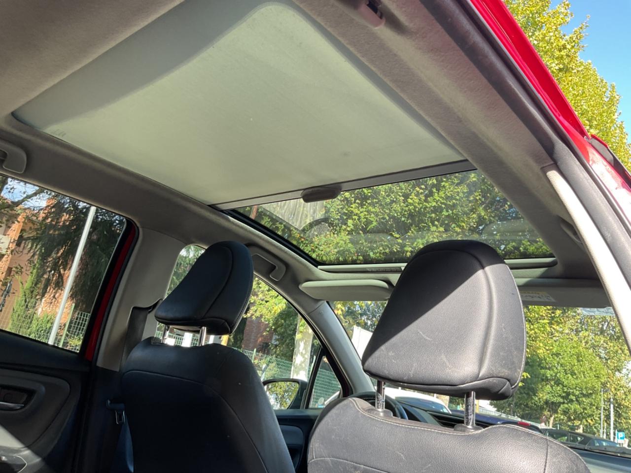 Toyota Yaris 1.5 Hybrid 5 porte OK NEOPATENTATI